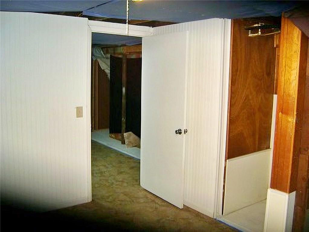 2011 S Broadway Street — photo 27