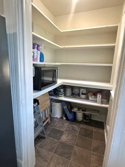304 E Maple Street — photo 18