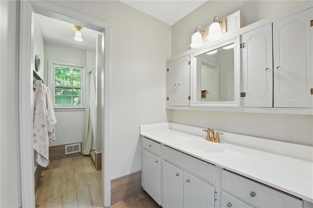 6817 N Bellefontaine Avenue — photo 30