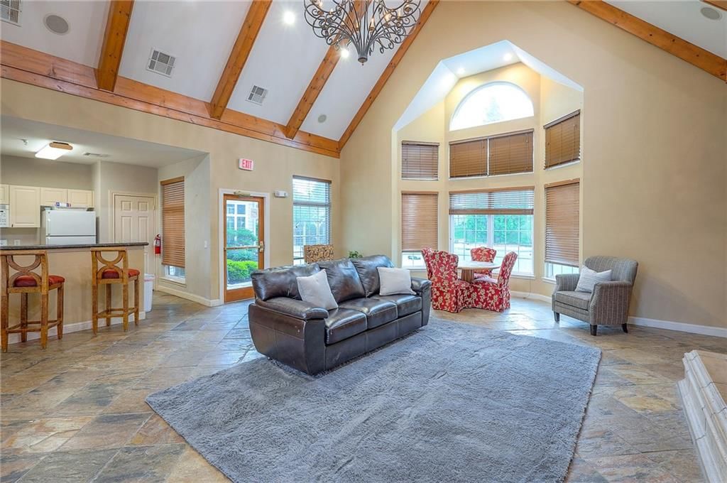 11622 Tomahawk Creek Parkway — photo 25