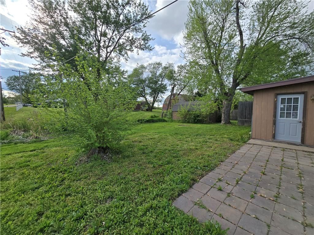 217 N Oak Street — photo 74