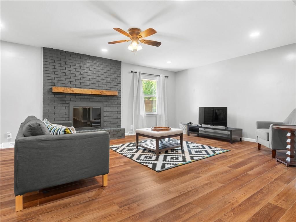 4809 Mockingbird Lane — photo 4