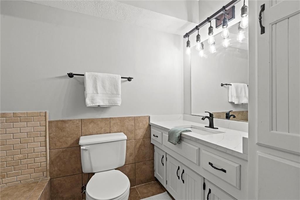 1036 NE Remington Court — photo 26