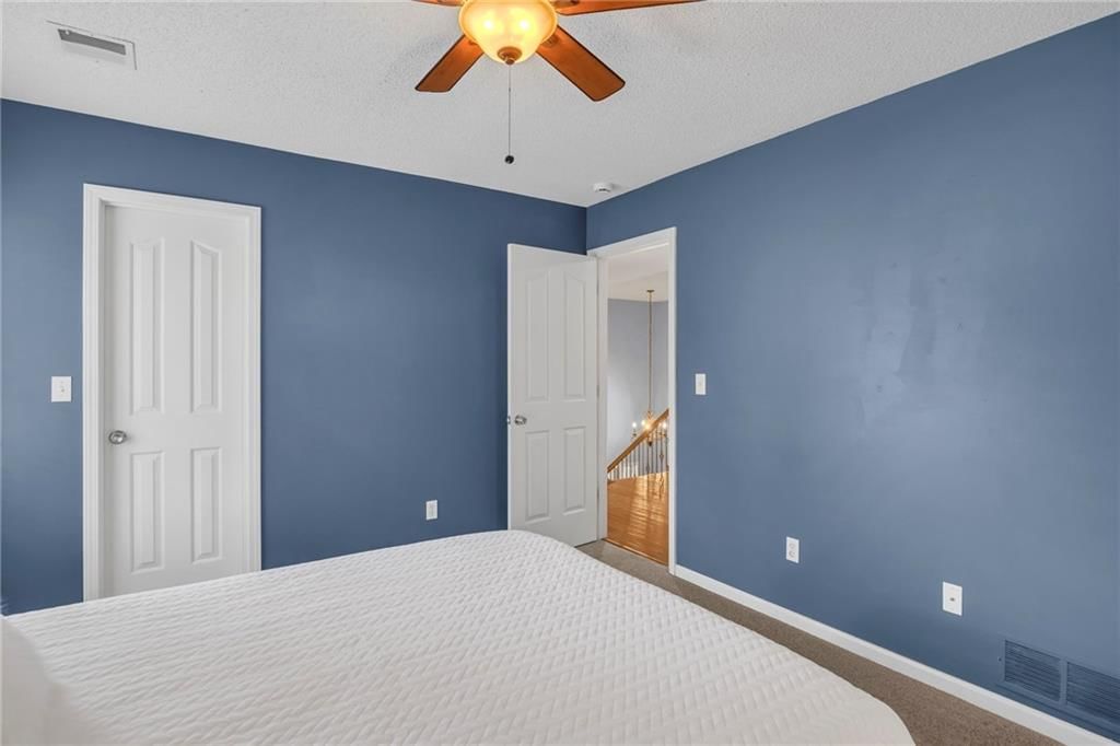 15915 W 161 Terrace — photo 26