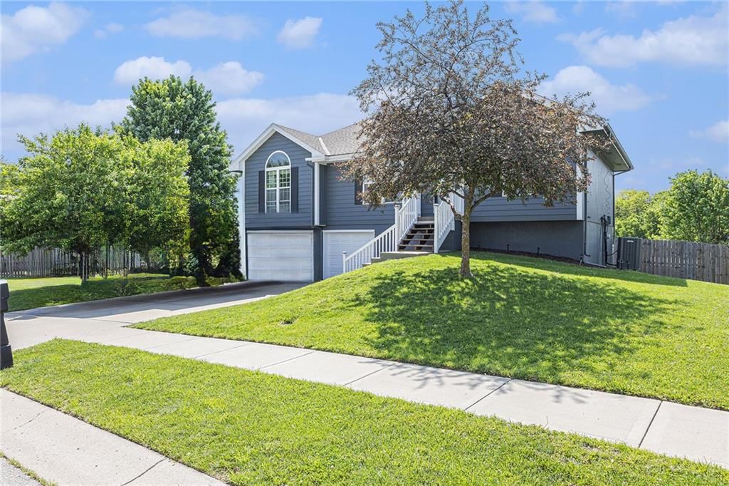 18604 Primrose Street, Smithville, MO