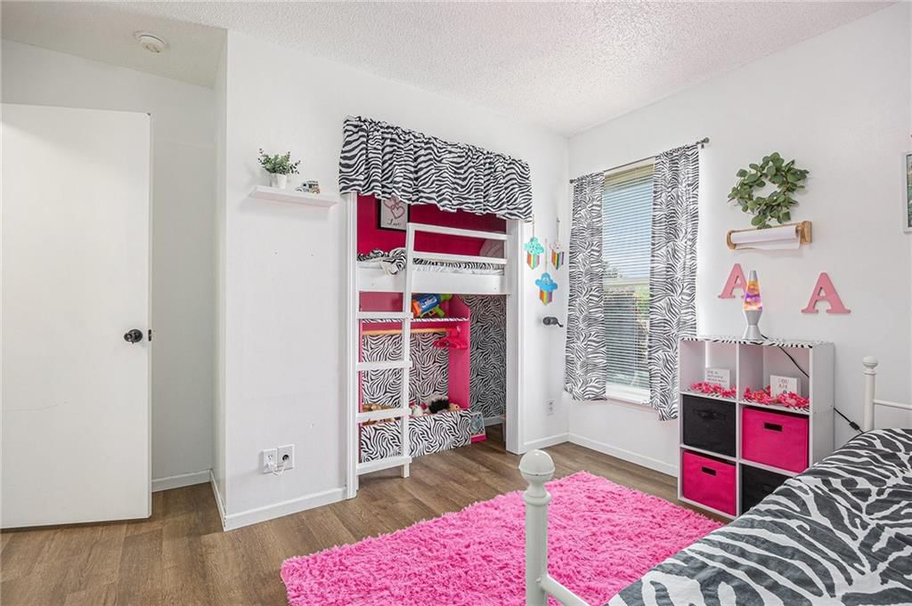 18604 Primrose Street — photo 18