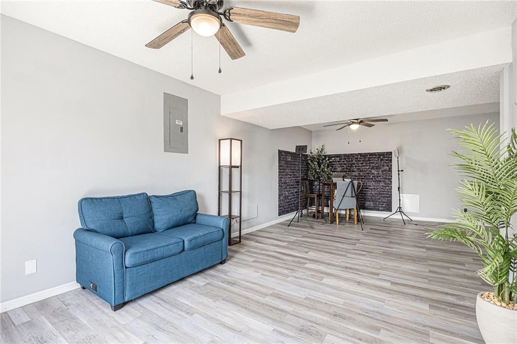 18604 Primrose Street — photo 24