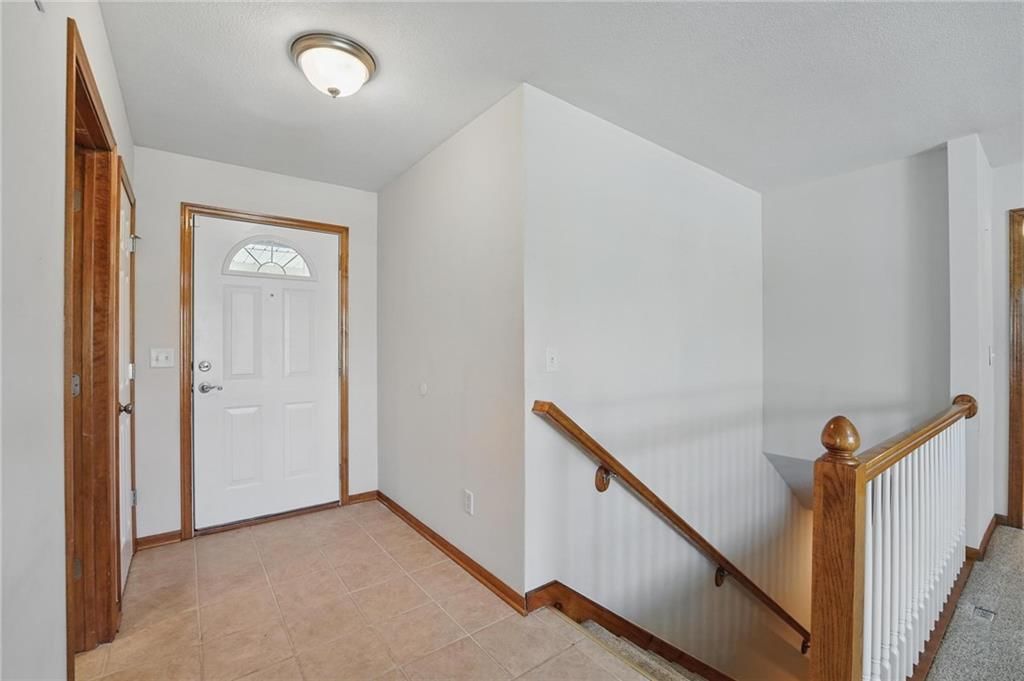1010 Granada Drive — photo 11
