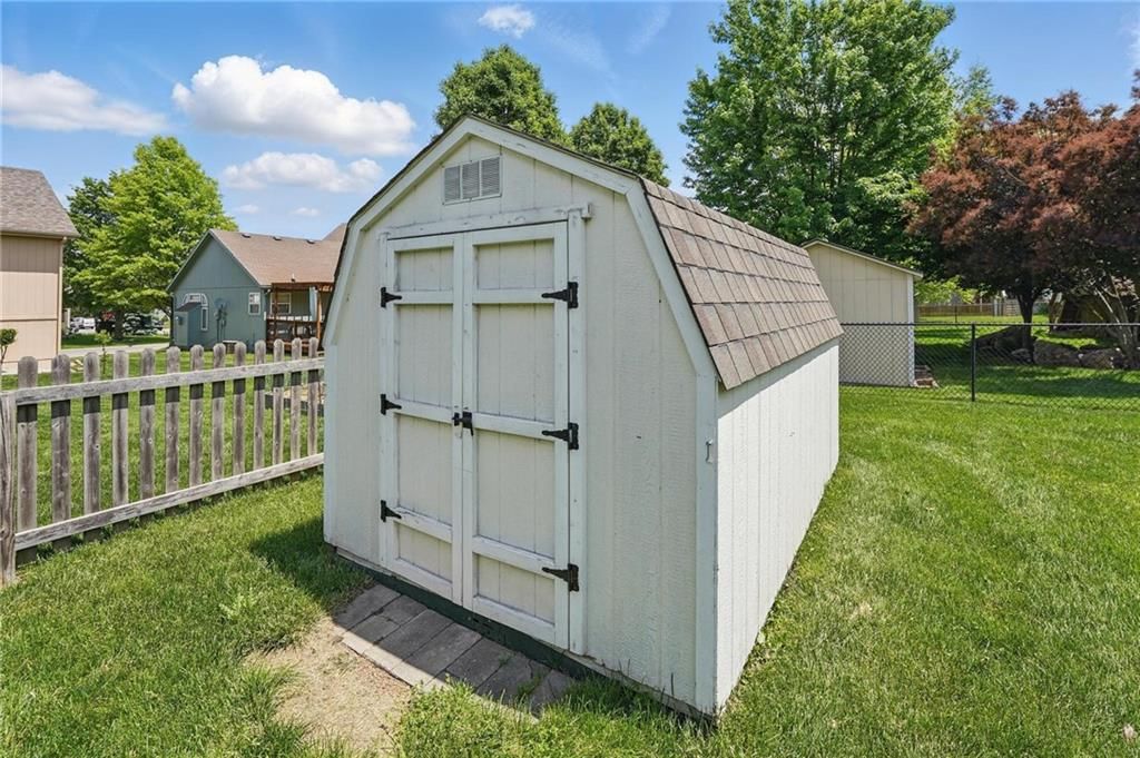 1010 Granada Drive — photo 45