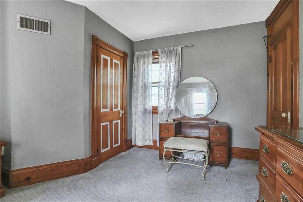 231 S Elm Street — photo 18