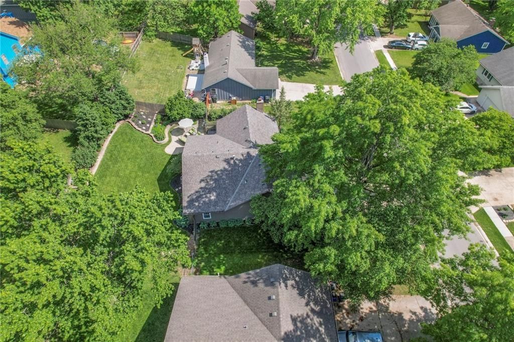 14205 S SUMMERTREE Lane — photo 27