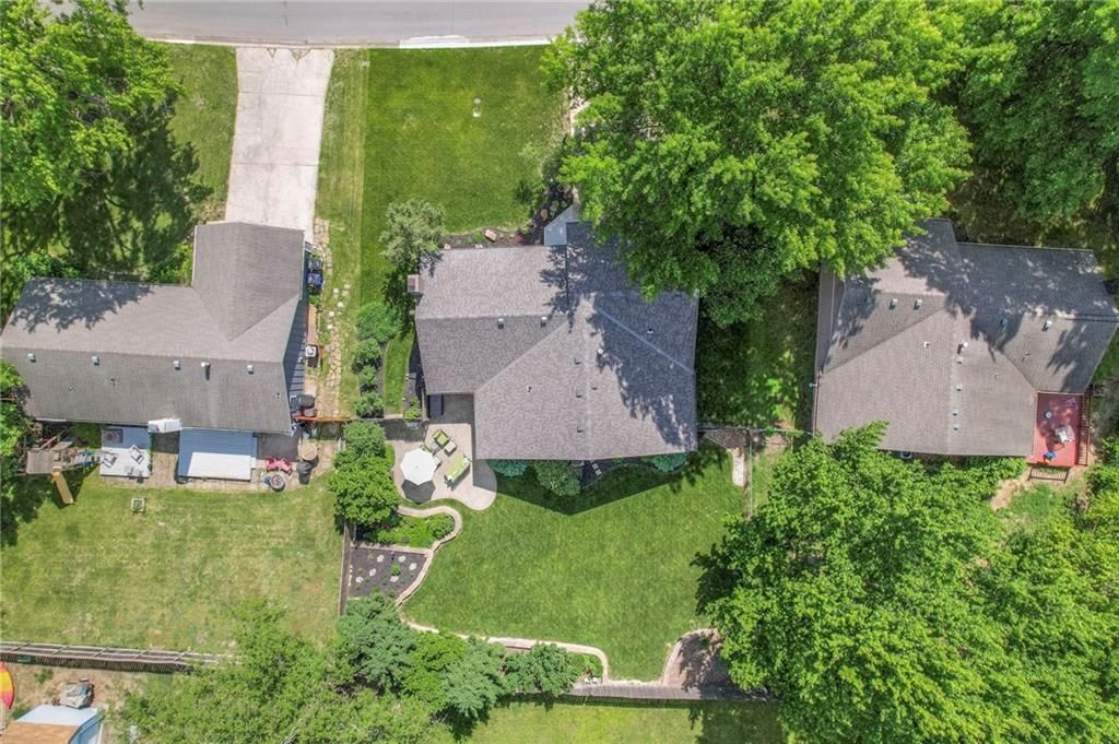 14205 S SUMMERTREE Lane — photo 29