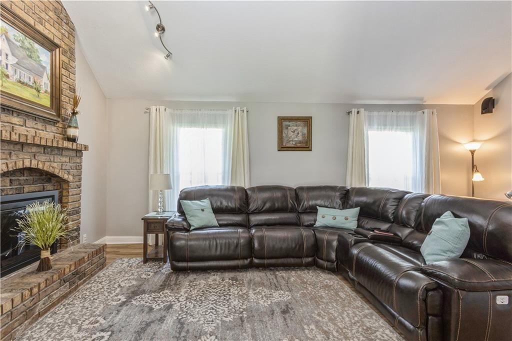 14205 S SUMMERTREE Lane — photo 6
