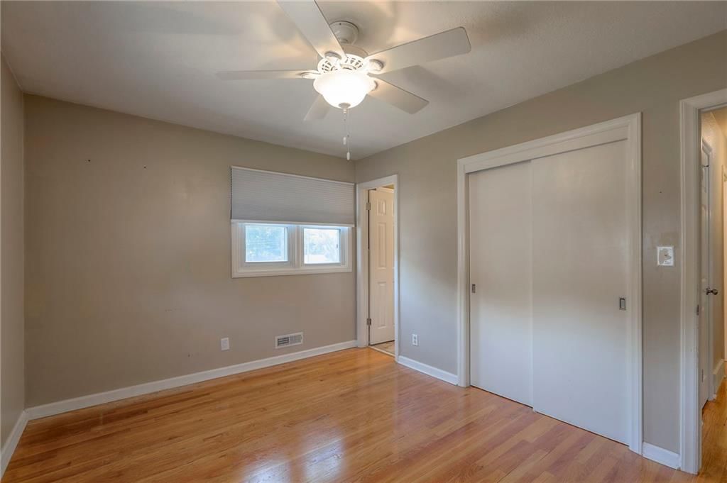 11205 E 49th Street — photo 21