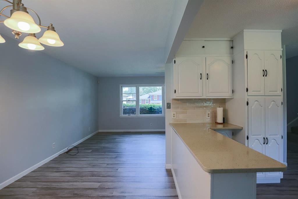 12016 Belmont Avenue — photo 13