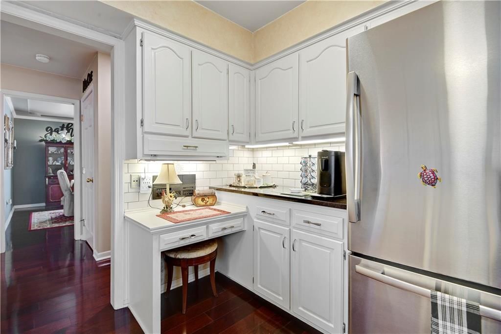 8036 W 116TH Street — photo 19