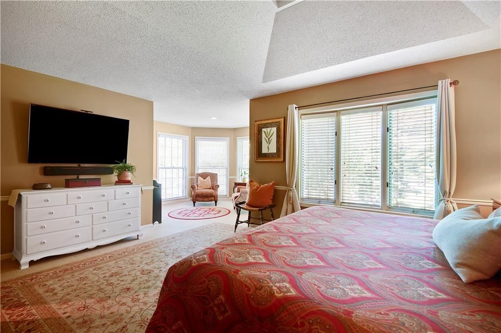 8036 W 116TH Street — photo 26
