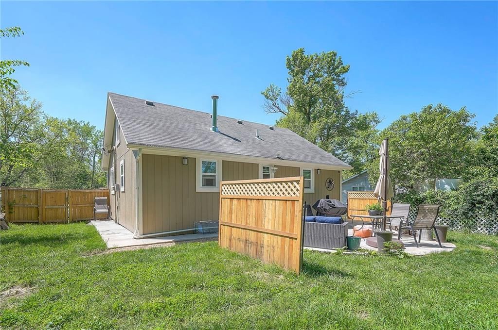 3118 Kimball Avenue — photo 29