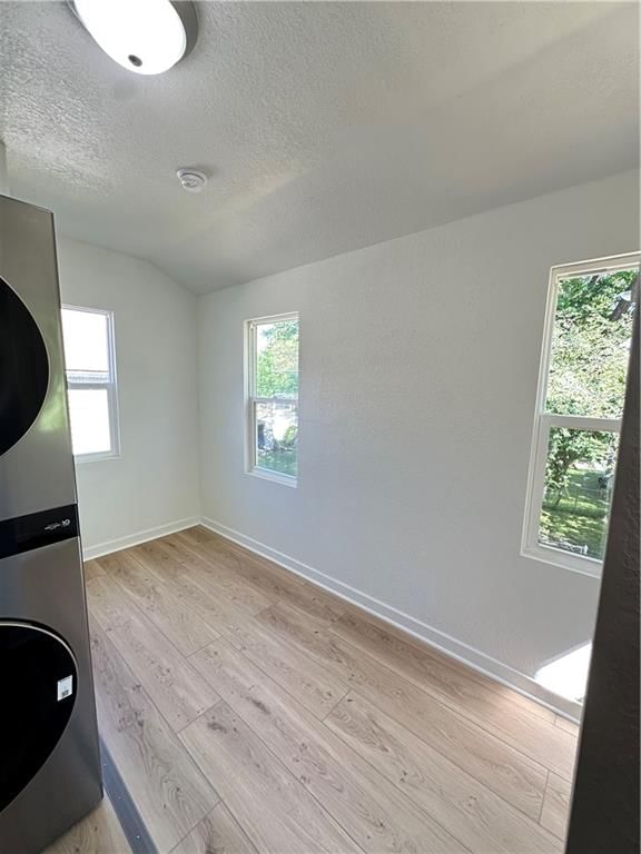 2919 Olive Street — photo 14