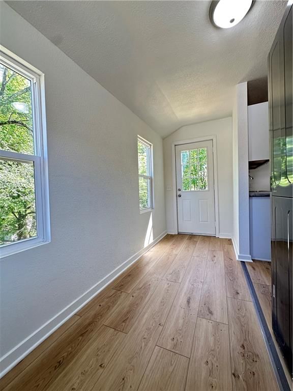 2919 Olive Street — photo 15
