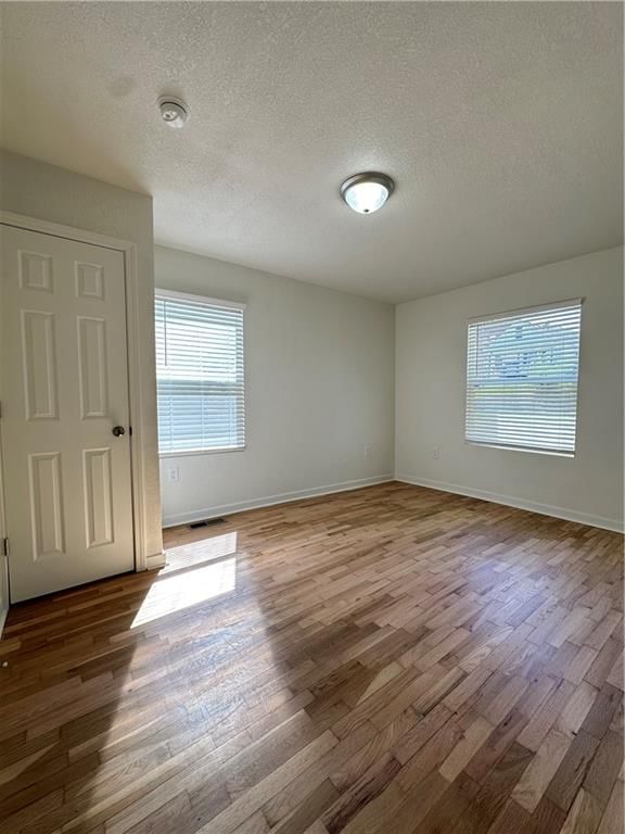 2919 Olive Street — photo 16