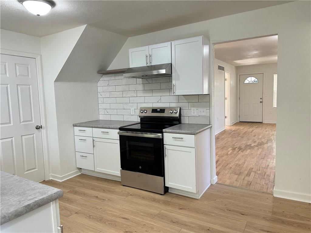 2919 Olive Street — photo 6
