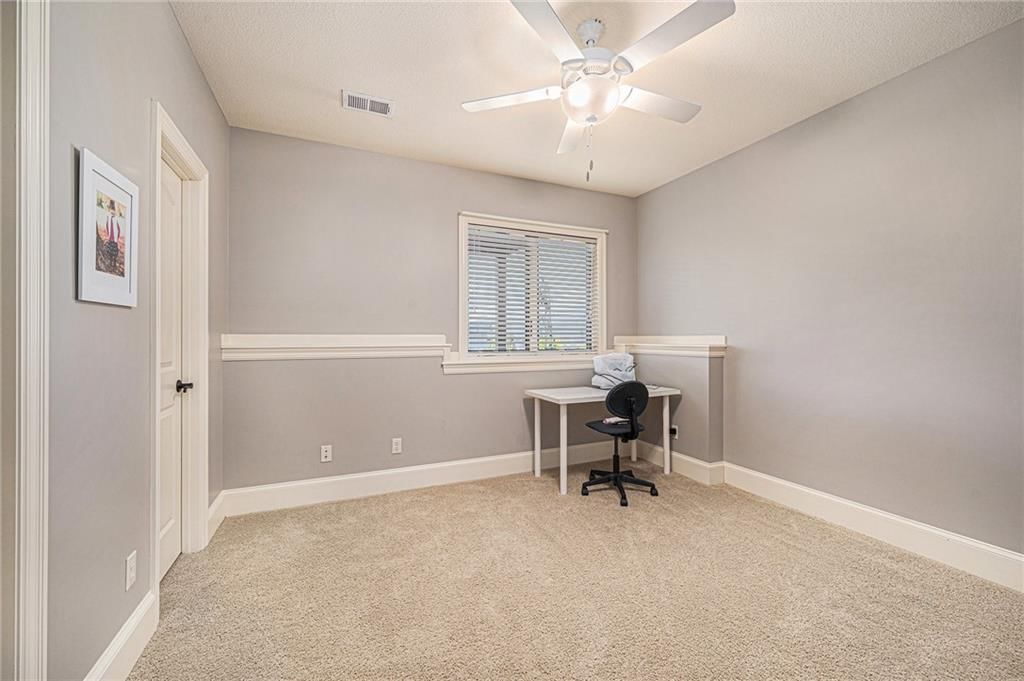 2804 NE 102nd Terrace — photo 32