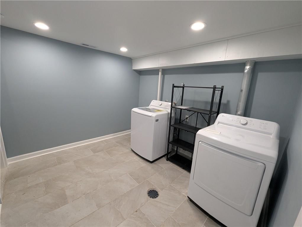 213 Walnut Avenue — photo 16