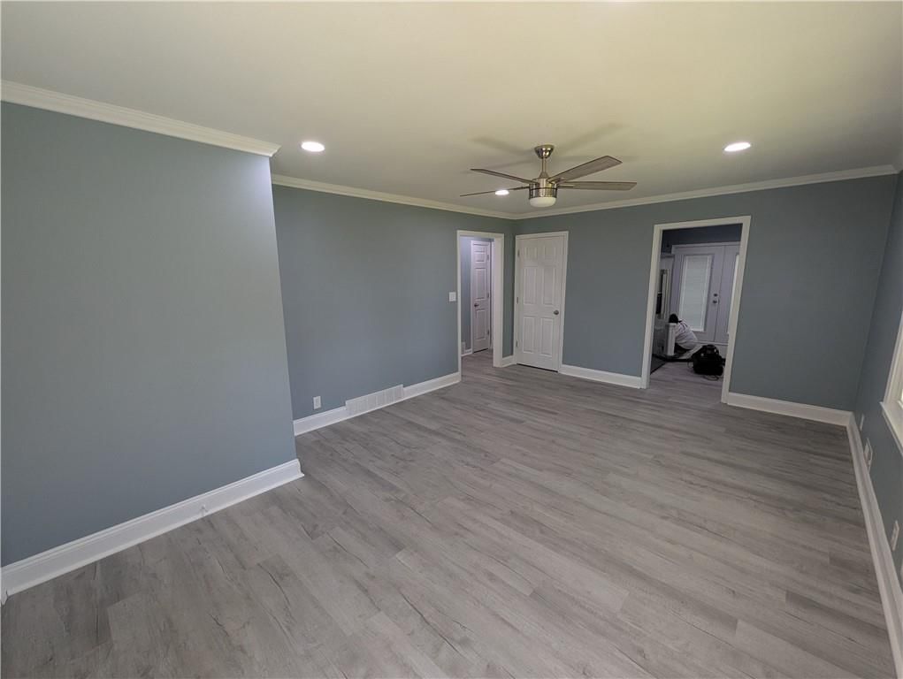 213 Walnut Avenue — photo 3