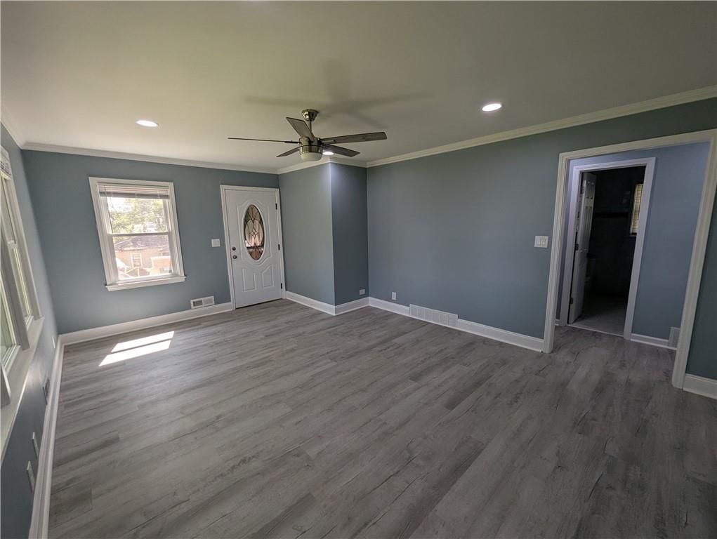 213 Walnut Avenue — photo 4