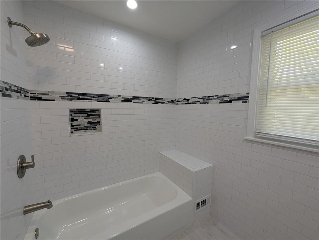 213 Walnut Avenue — photo 8