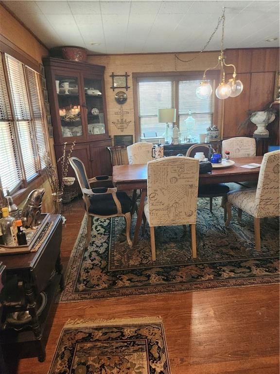910 Taylor Street — photo 2