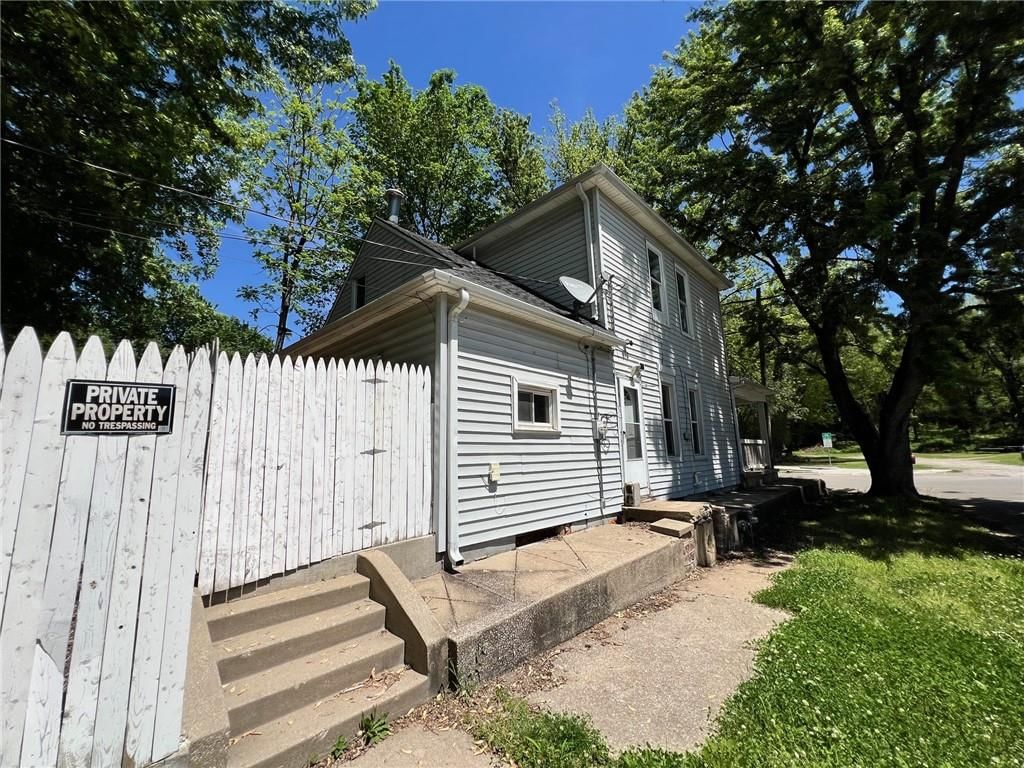 1022 S 18th Street — photo 3