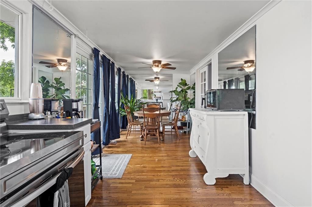 72 Beach Drive — photo 15