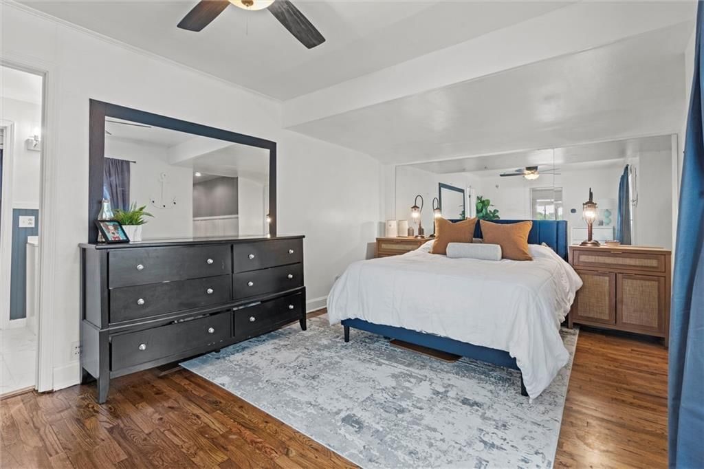 72 Beach Drive — photo 18