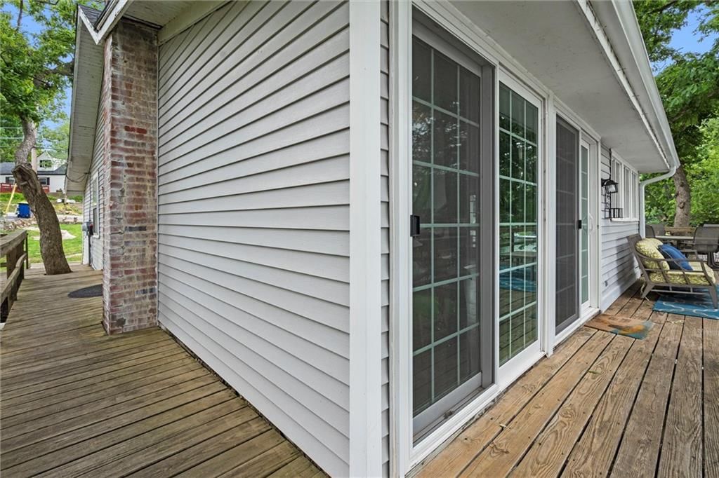 72 Beach Drive — photo 26