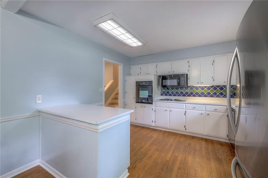 9717 Benson Street — photo 14