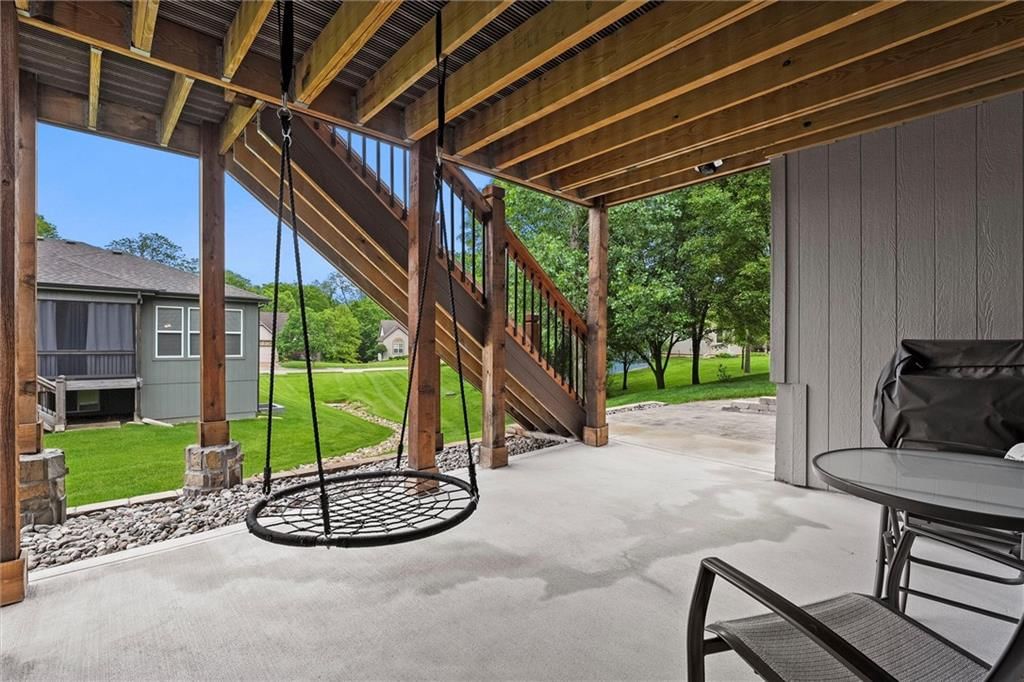 8663 N Allenton Avenue — photo 35