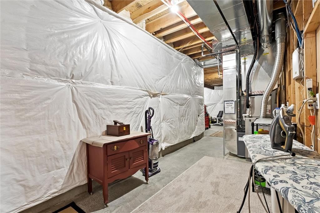 8663 N Allenton Avenue — photo 36
