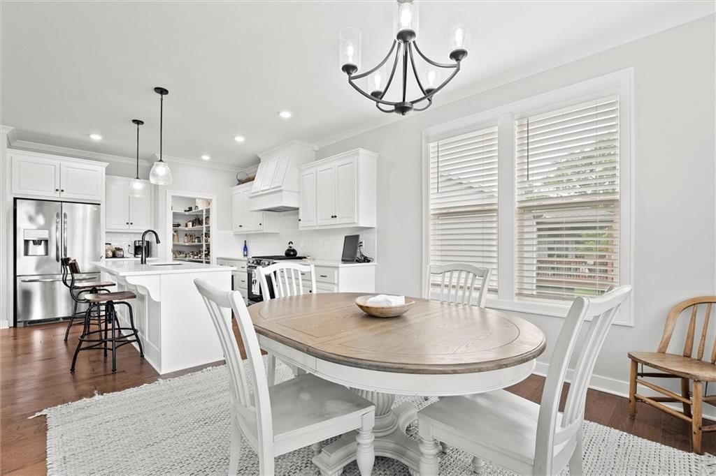 8663 N Allenton Avenue — photo 10