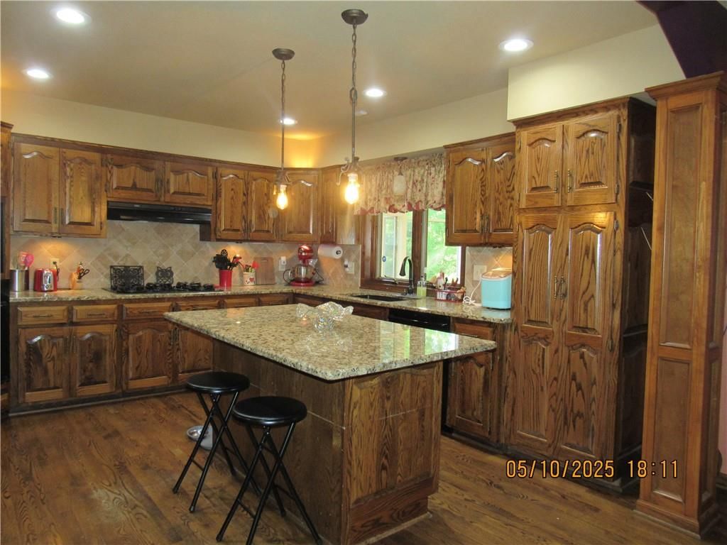 12700 E 62nd Court — photo 11