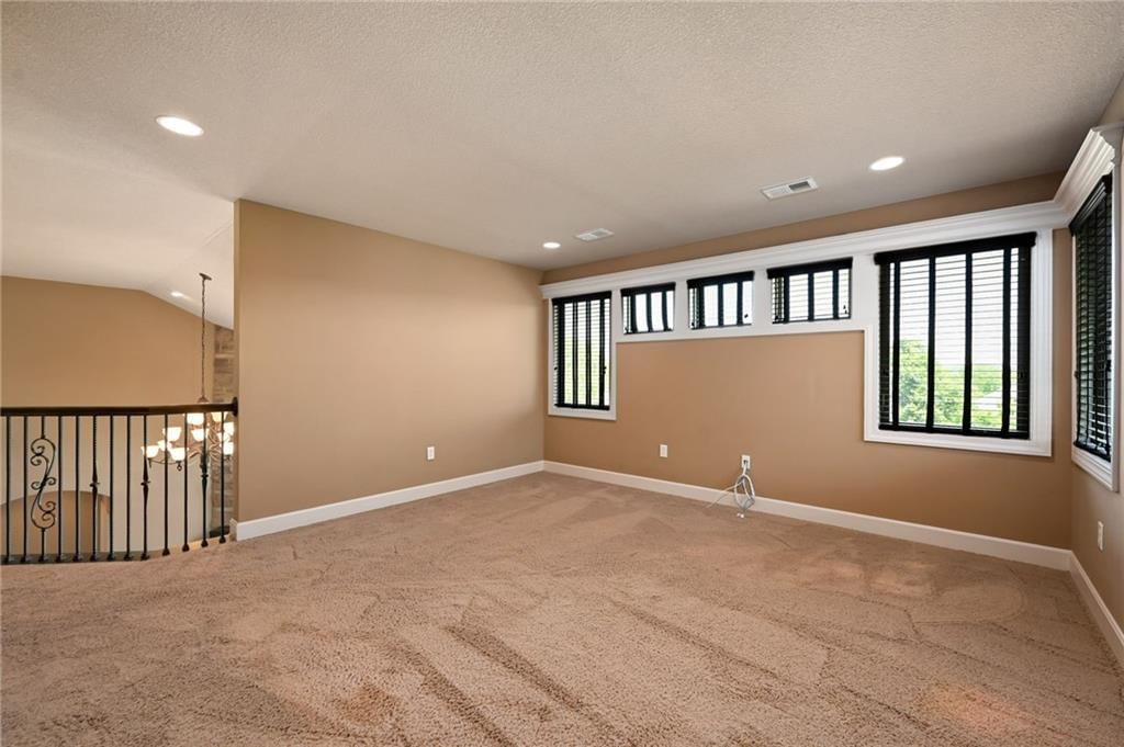 16817 Goddard Street — photo 17