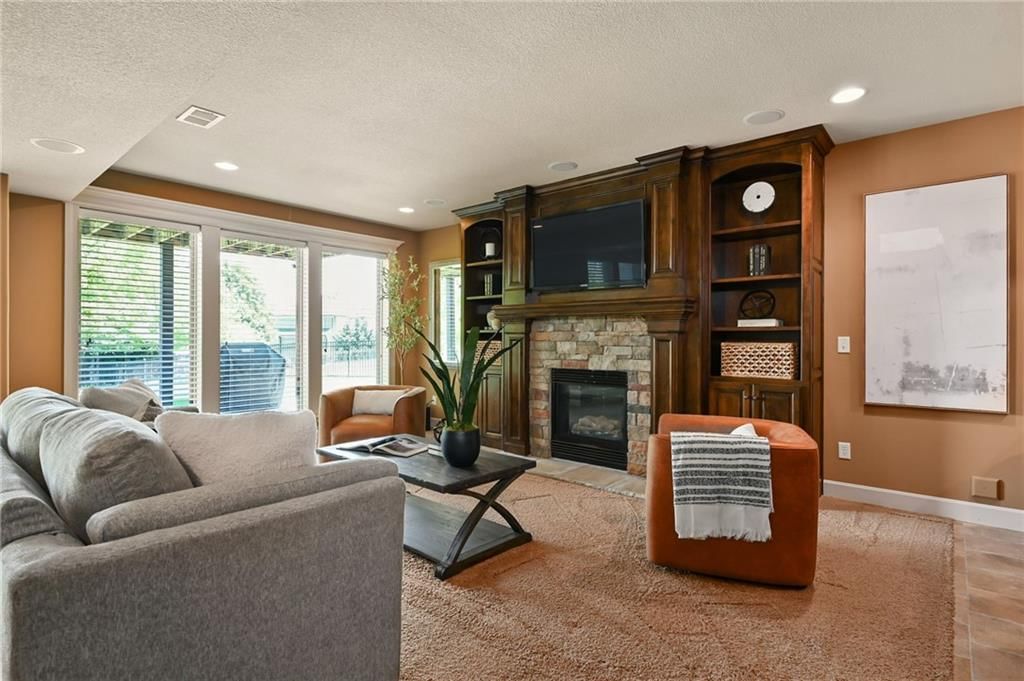 16817 Goddard Street — photo 25