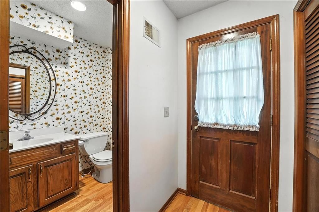 11519 Hadley Street — photo 16