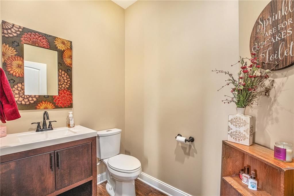1308 Greenbrier Drive — photo 23