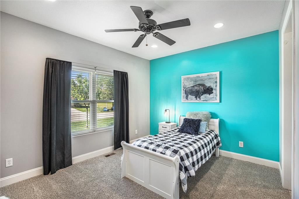 1308 Greenbrier Drive — photo 31
