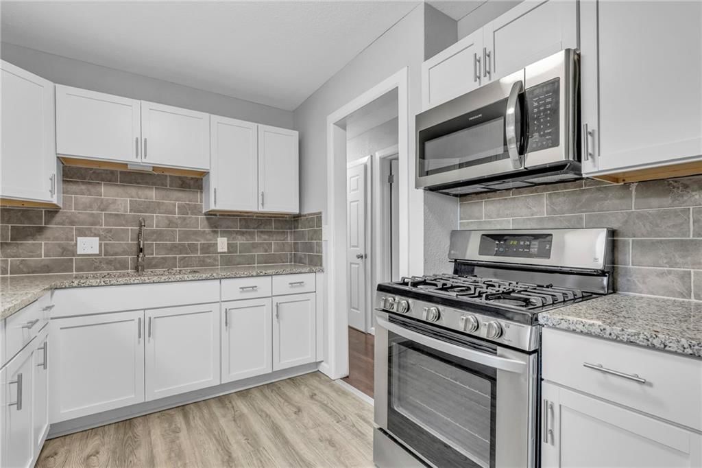 4343 Lister Avenue — photo 6