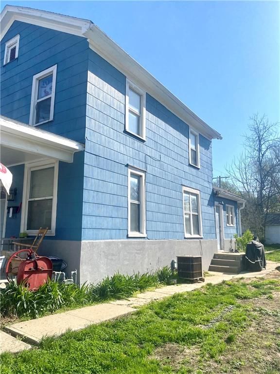 2801 S 23rd Street — photo 2