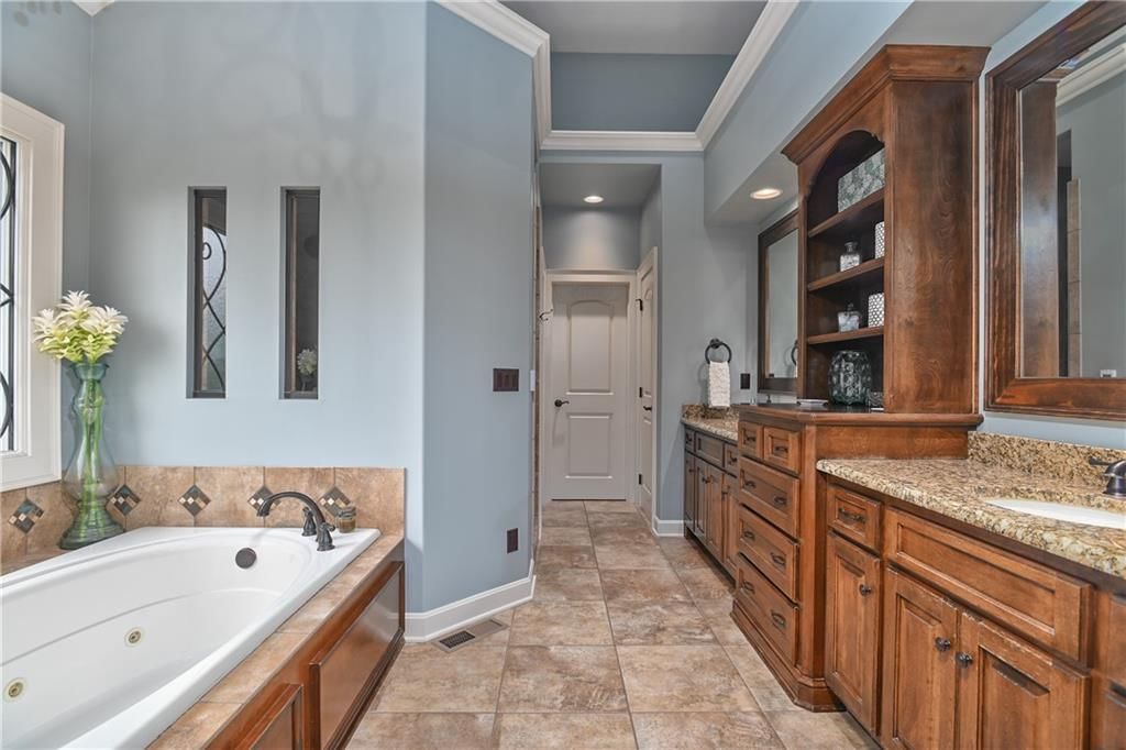 4502 Verona Court — photo 24