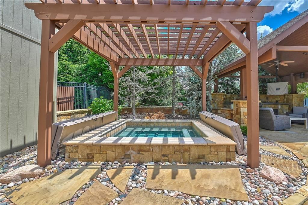 4502 Verona Court — photo 63